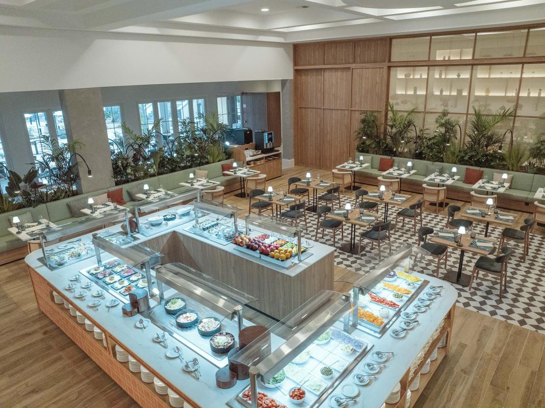 World Café Dreams Madeira Resort, Spa & Marina Funchal World Café Dreams Madeira Resort, Spa & Marina Funchal