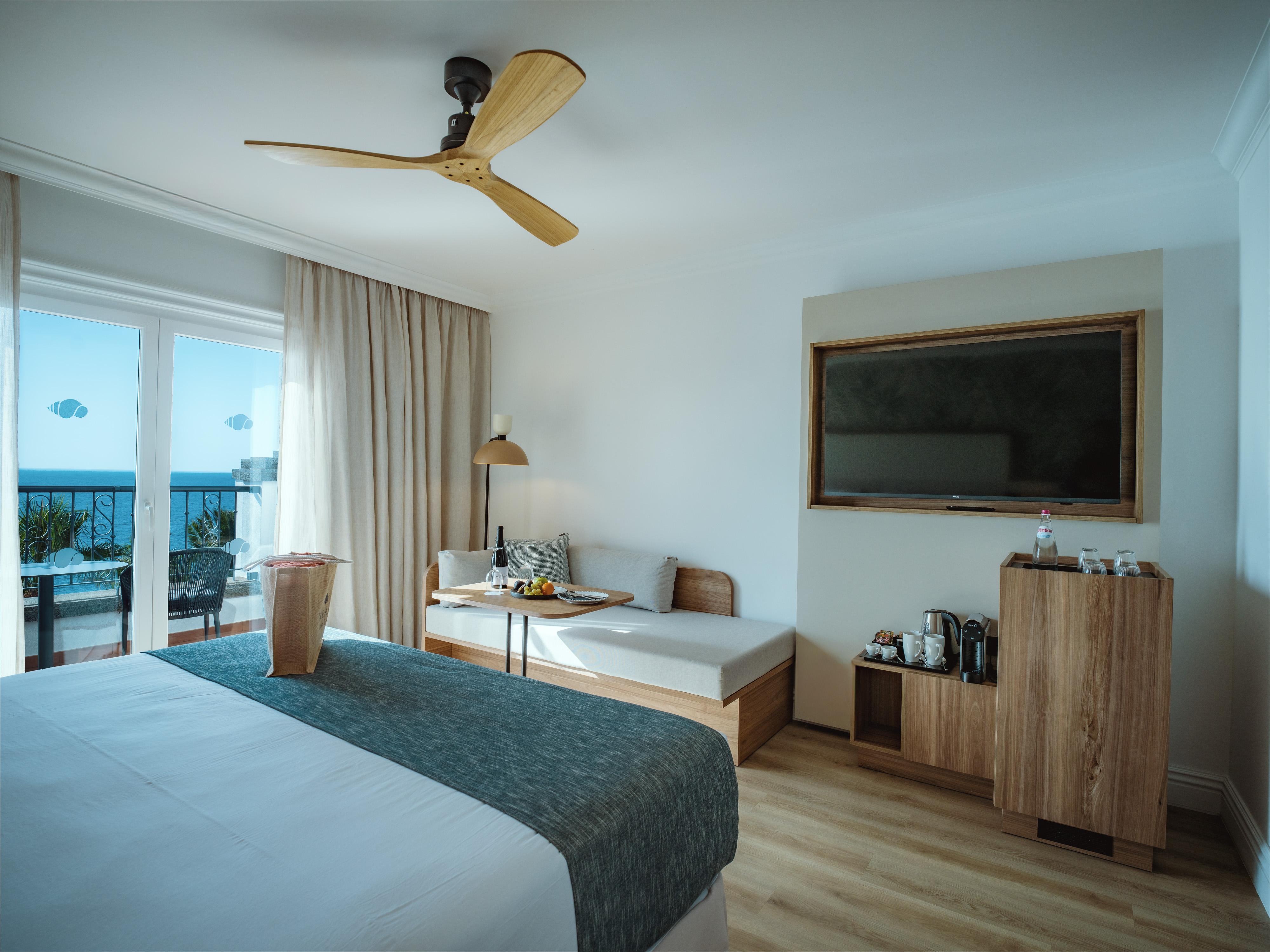 None  Dreams Madeira Resort, Spa & Marina Funchal