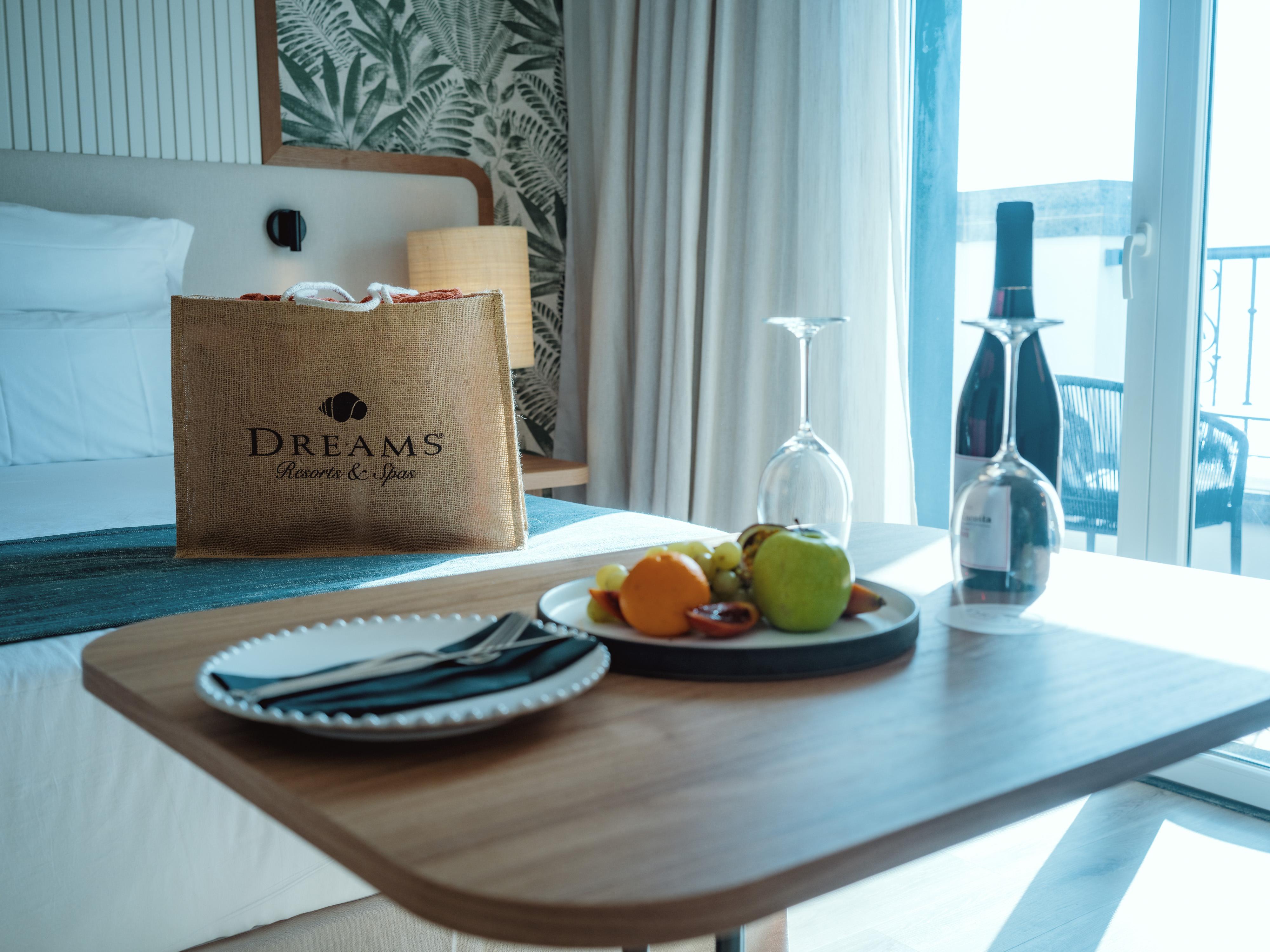 PREFERRED CLUB DOUBLE OCEAN VIEW  Dreams Madeira Resort, Spa & Marina Funchal