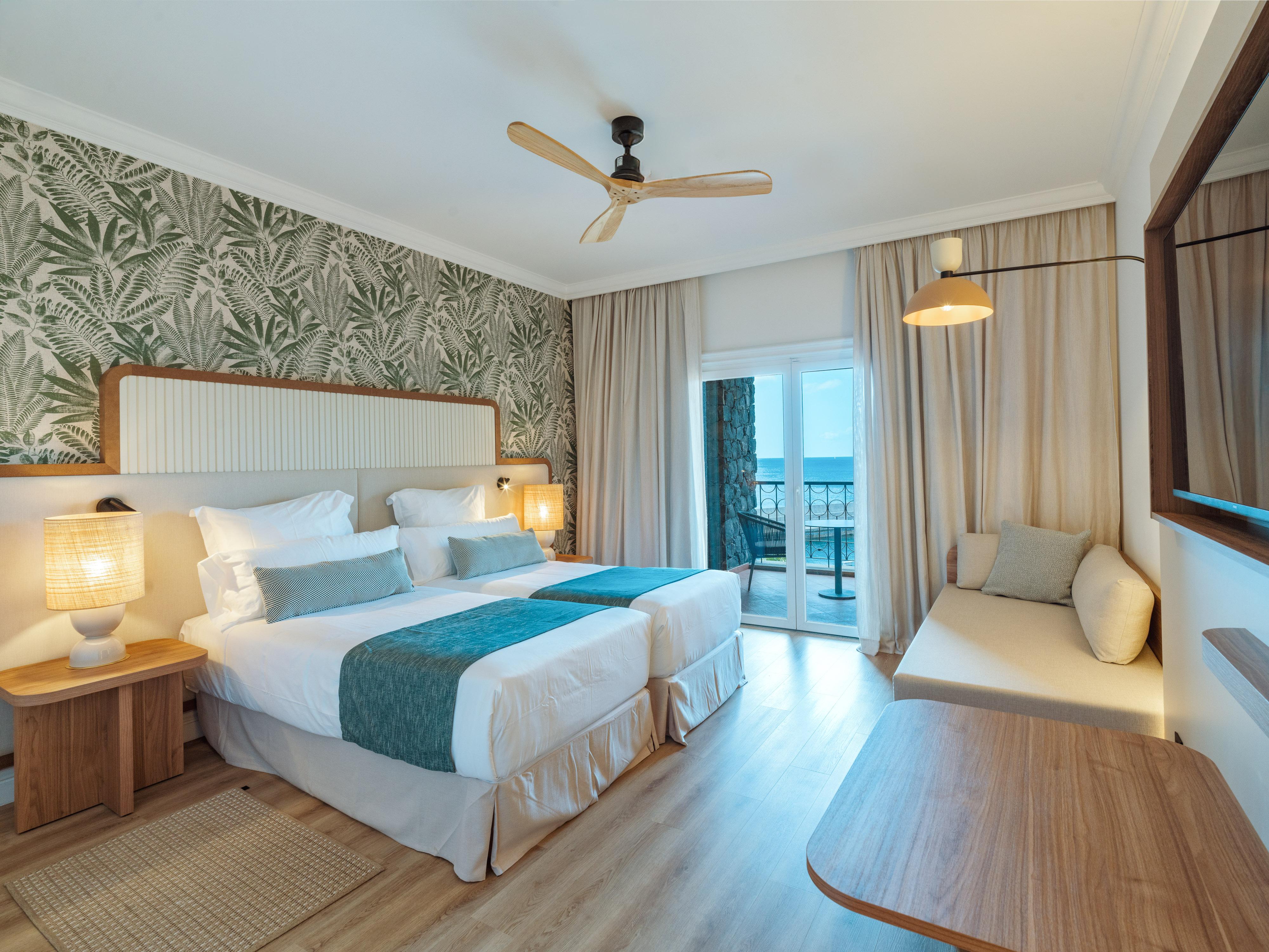 DOUBLE OCEAN VIEW  Dreams Madeira Resort, Spa & Marina Funchal