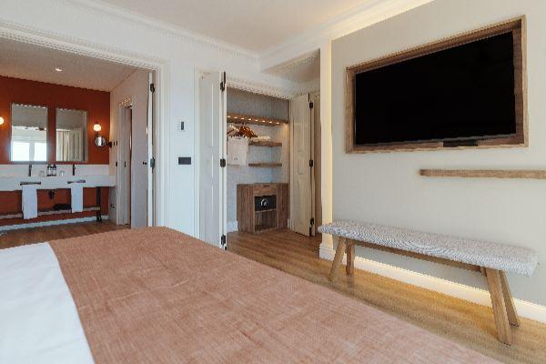 PREFERRED CLUB FAMILY TWO BEDROOM  Dreams Madeira Resort, Spa & Marina Funchal