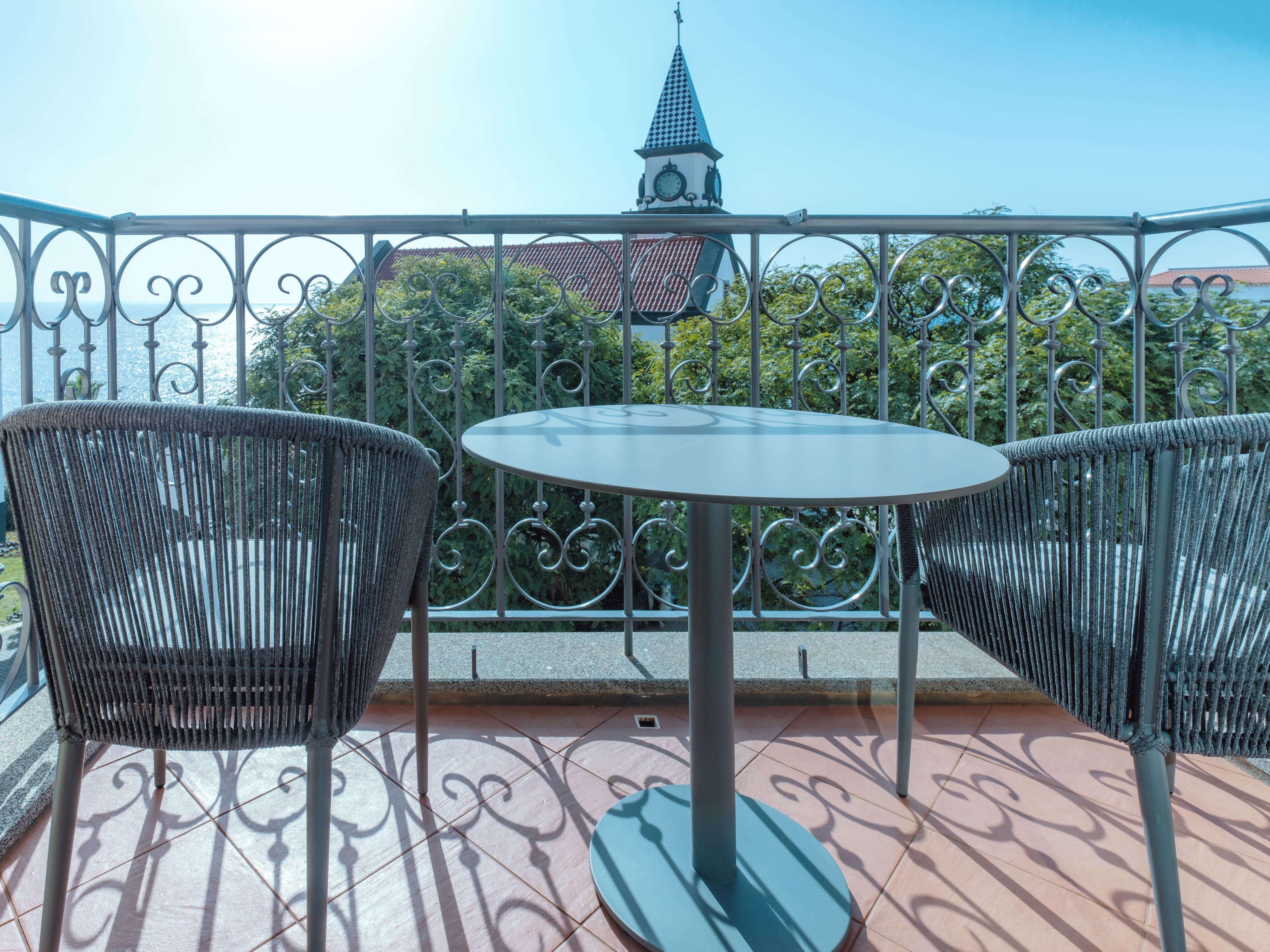 None  Dreams Madeira Resort, Spa & Marina Funchal